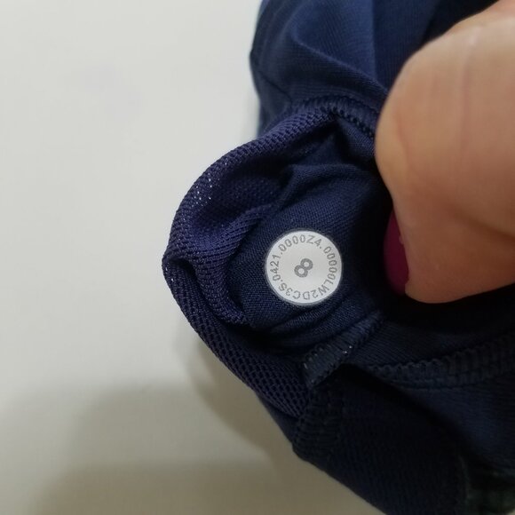 Lululemon Sports Bra Size 8 - Picture 4 of 4